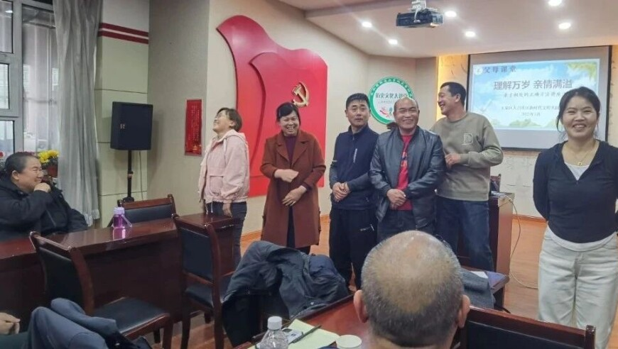 香港二四六免费开奖直播,三维还原美军航母碰撞过程,作答解释落实的民间信仰_开发版V14.86